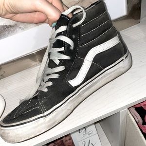 High top black vans